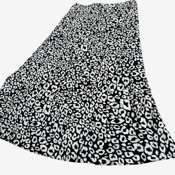 Lovers + Friends Monochrome Asymmetrical see you soon leopard Midi Skirt XS - Picture 5 of 13